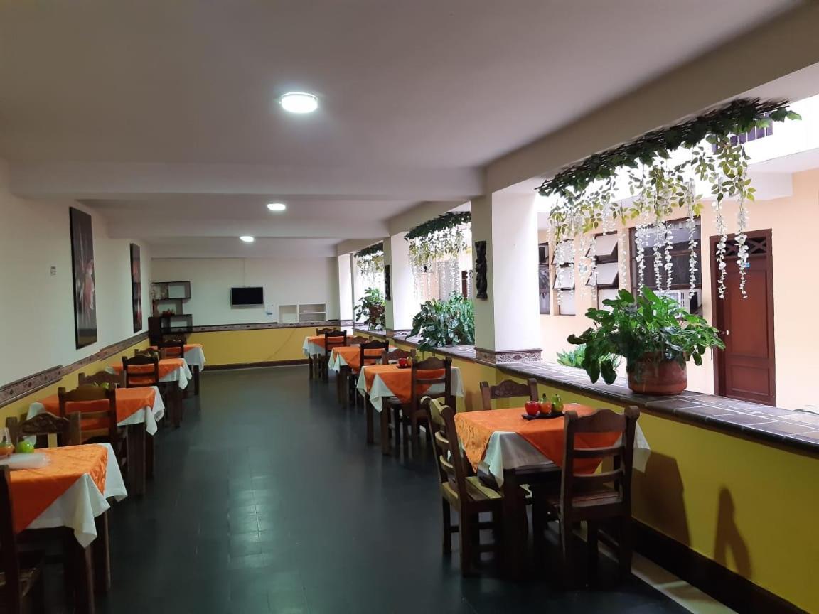 Hotel El Andino 쿠쿠타 외부 사진
