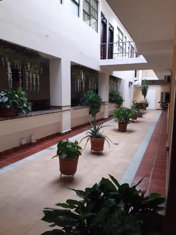 Hotel El Andino 쿠쿠타 외부 사진