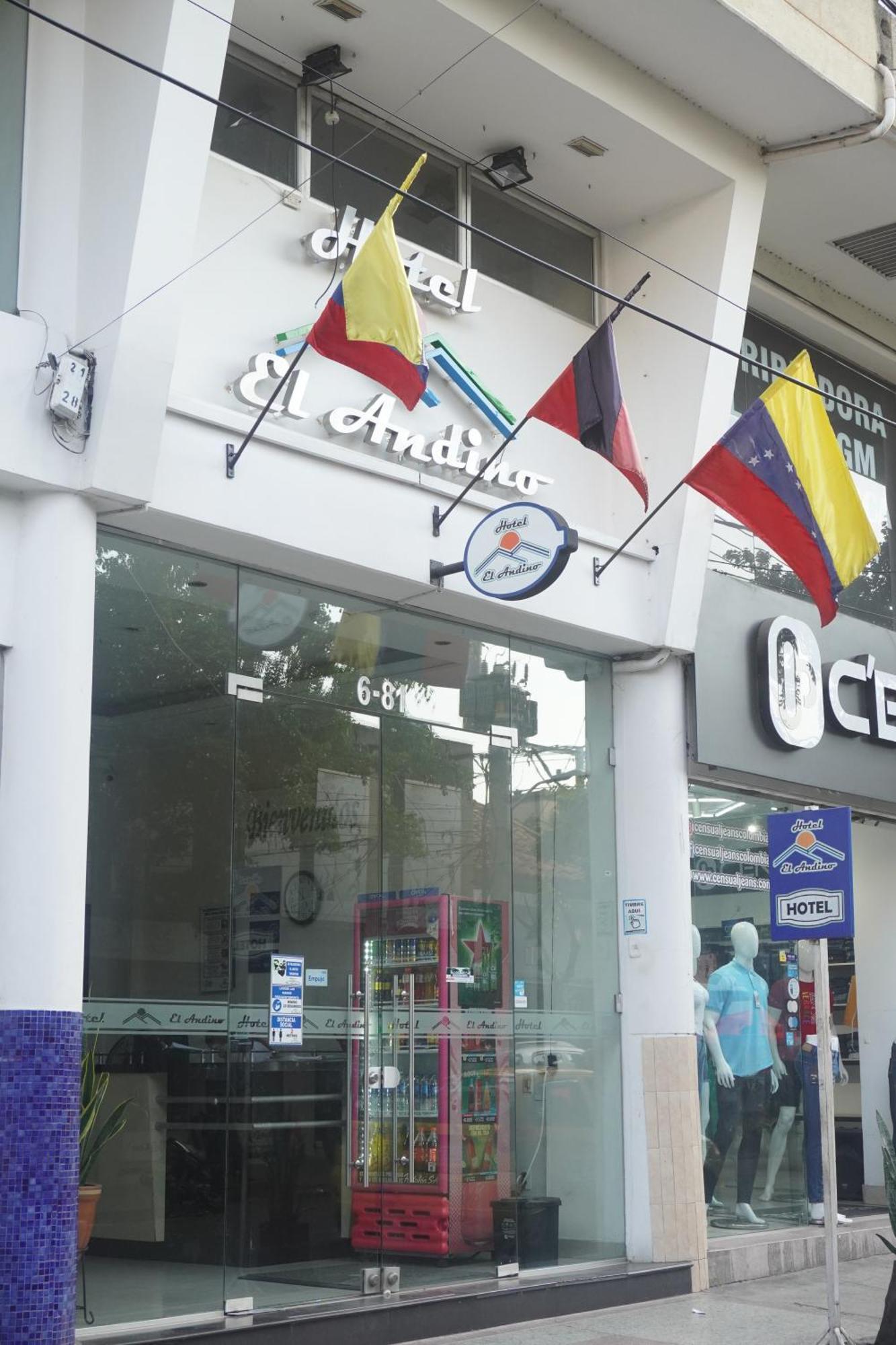 Hotel El Andino 쿠쿠타 외부 사진