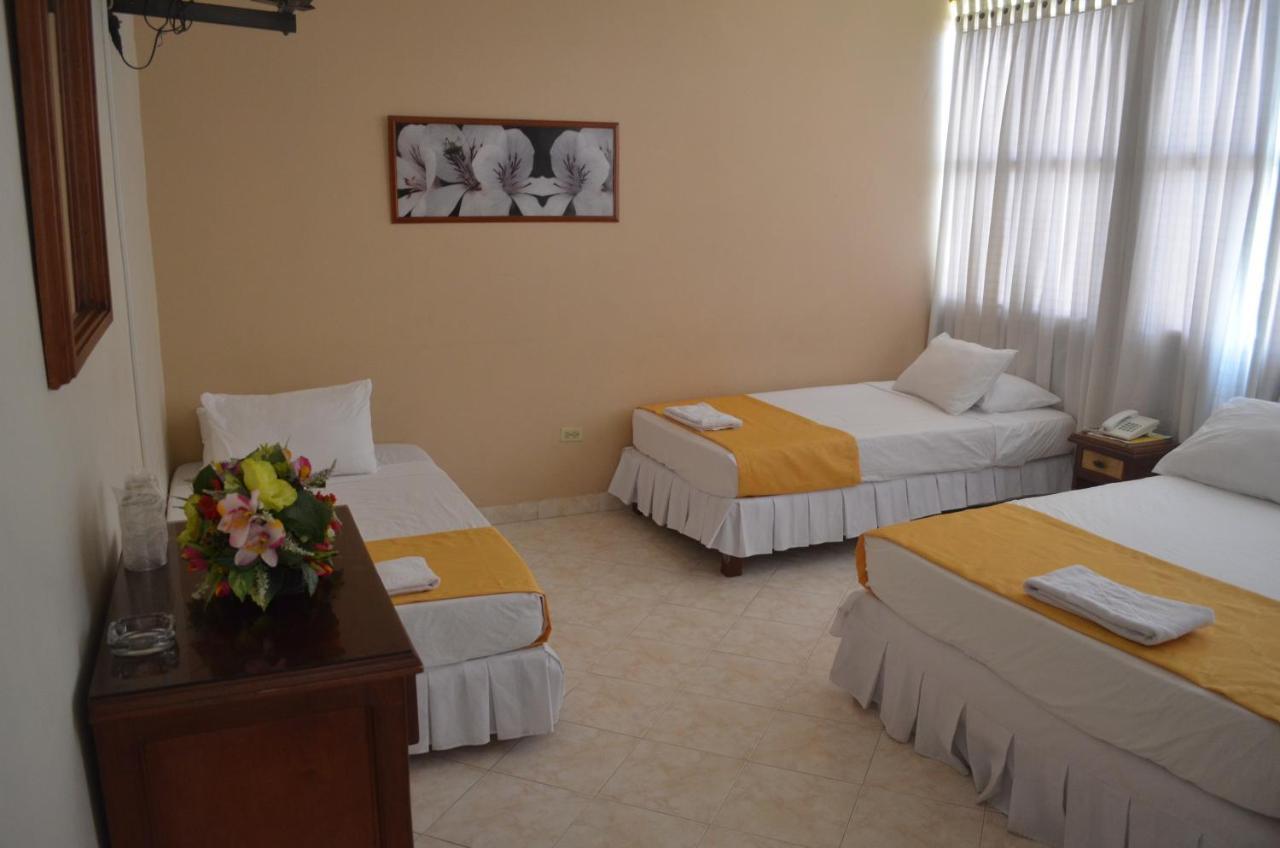 Hotel El Andino 쿠쿠타 외부 사진
